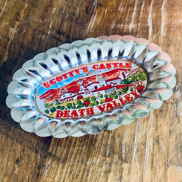 Death Valley California Metal Souvenir Tray - Picture 3 of 9